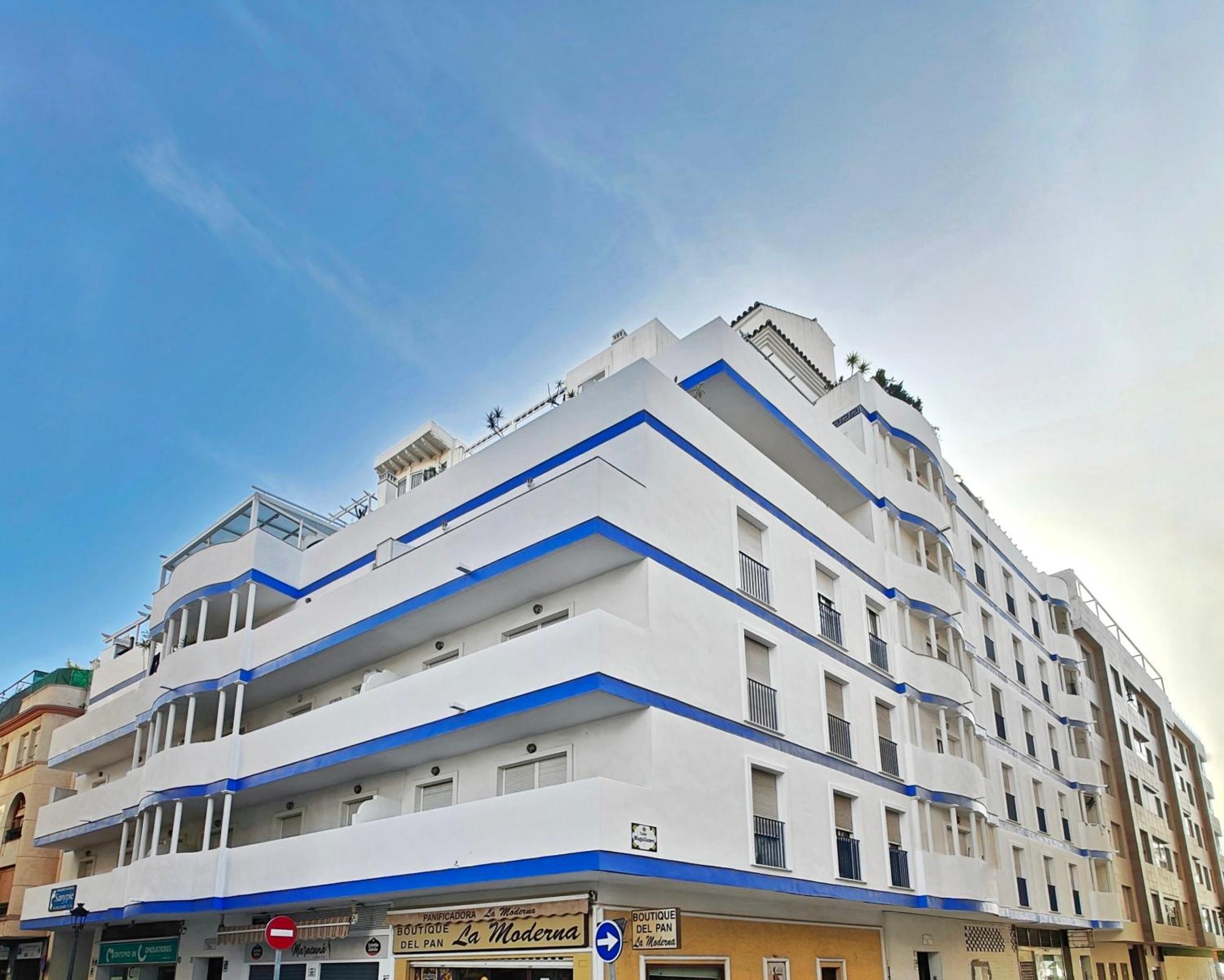 Moderno Piso Centrico 3 Habitaciones Junto Al Mar เอสเตโปนา ภายนอก รูปภาพ