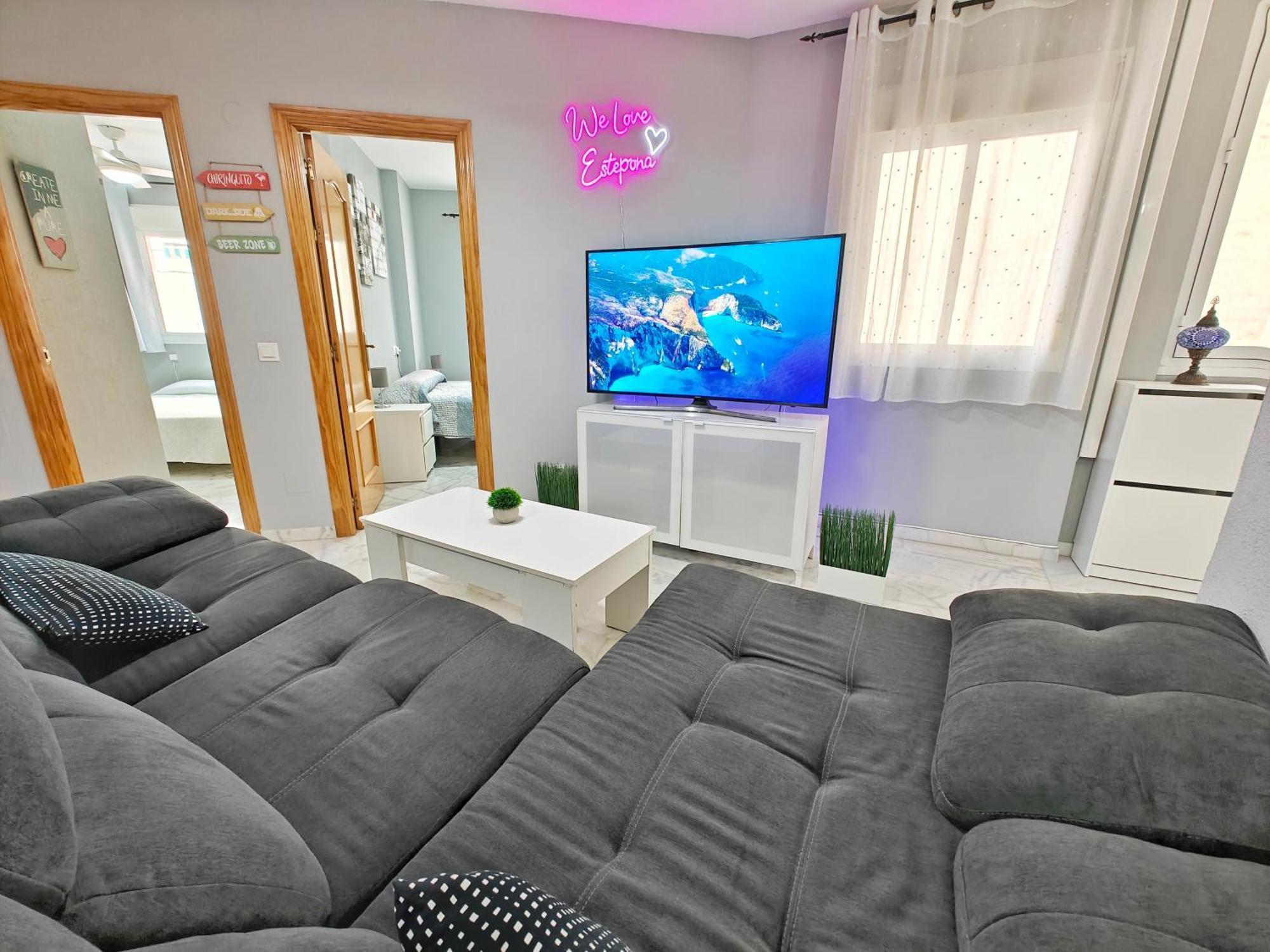 Moderno Piso Centrico 3 Habitaciones Junto Al Mar เอสเตโปนา ภายนอก รูปภาพ